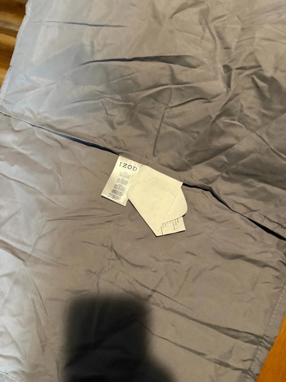 Twin size izod comforter